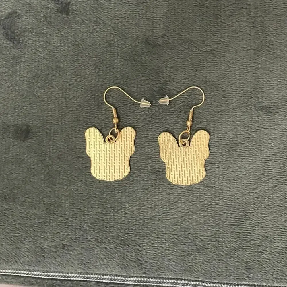 New Women's Earrings White and Gray Dog With Pink Ears Dangle Style